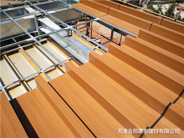 木紋轉印鋁單板